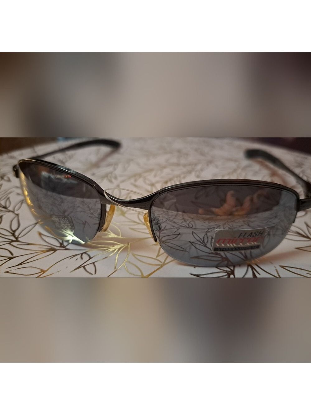 Solaray Mens Stylish Black Metal Mirror Sunglasses. - Picture 2 of 10